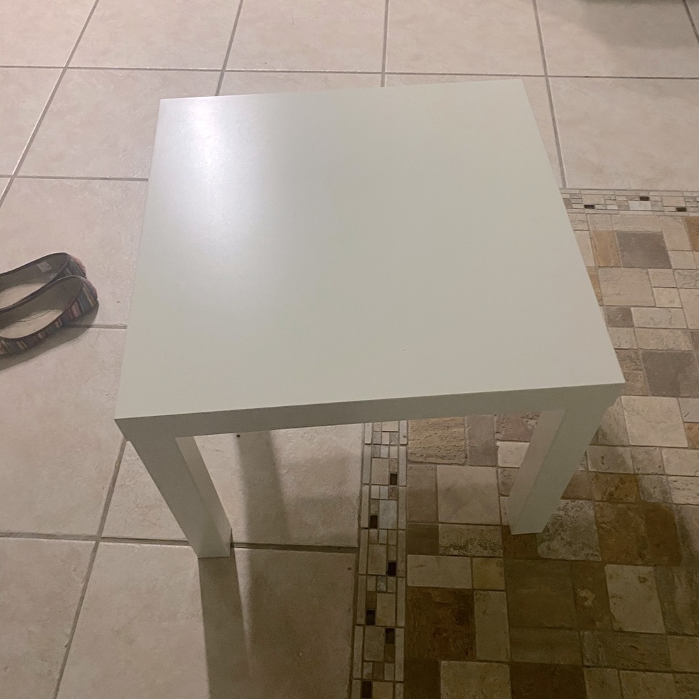 I have 2 of these table tops message me for price